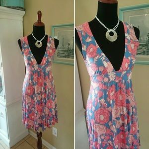 Urban Outfitters Pink and Blue Floral Dress S